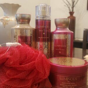 Bath and Body Works Set - Luminous